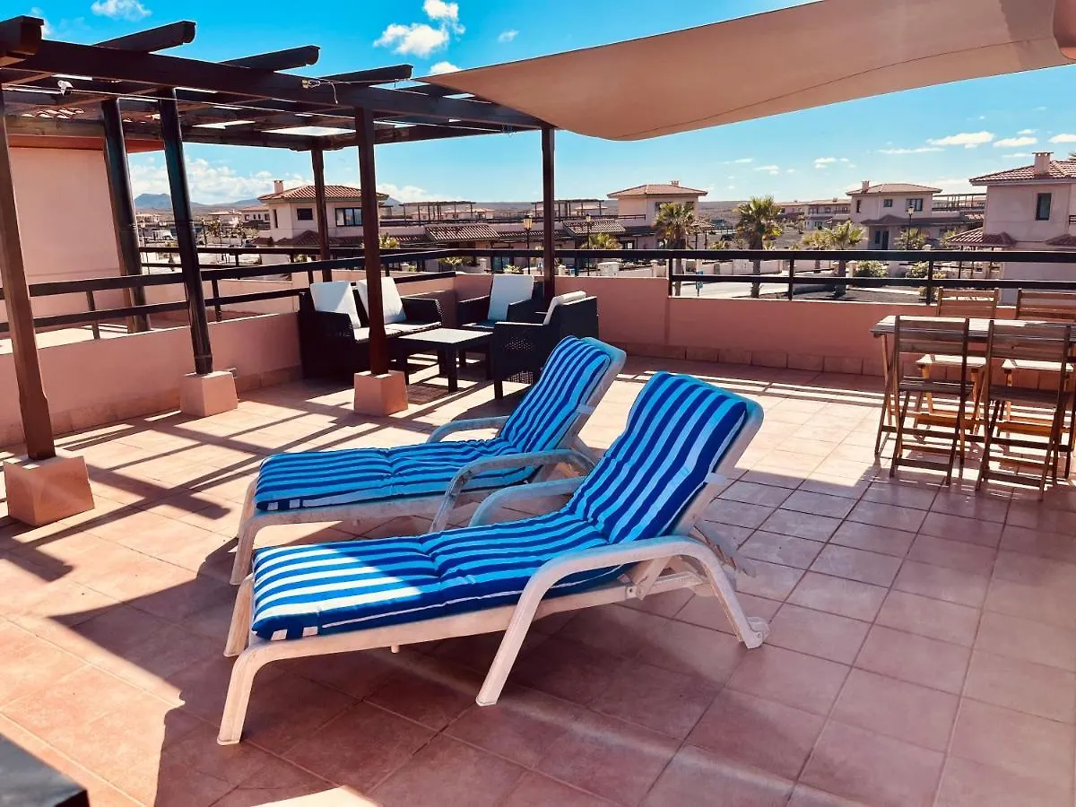 Stillvolle Villa Mit Terrasse, Garten Und Grill Lajares